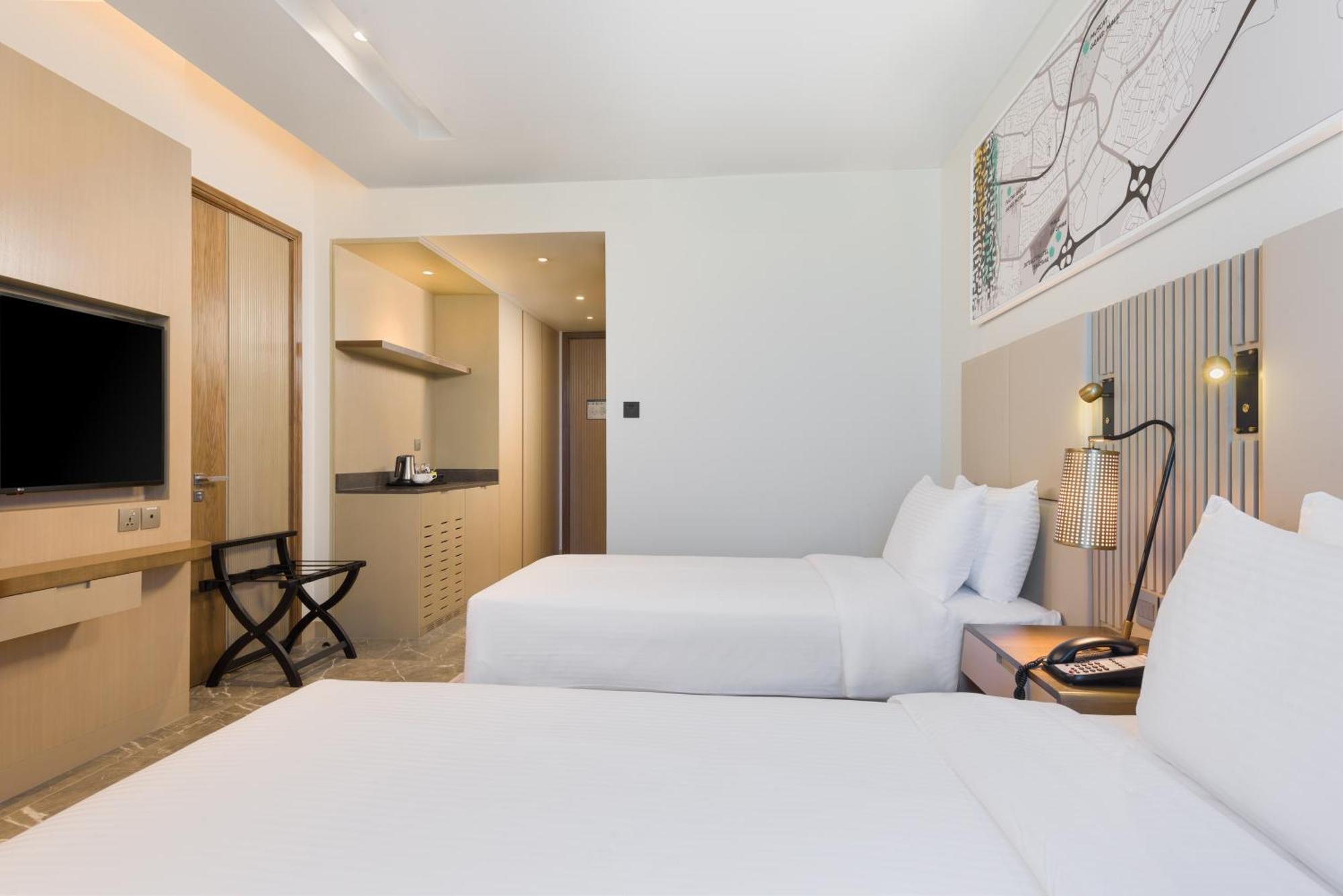 Intercityhotel Bawshar Masqat Buitenkant foto